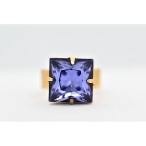 Liz Palacios Vintage Purple Crystal 6.5 Ring Princess Cut Brushed Gold Cocktail